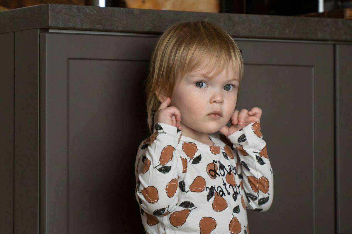 douleur à l'oreille chez l'enfant