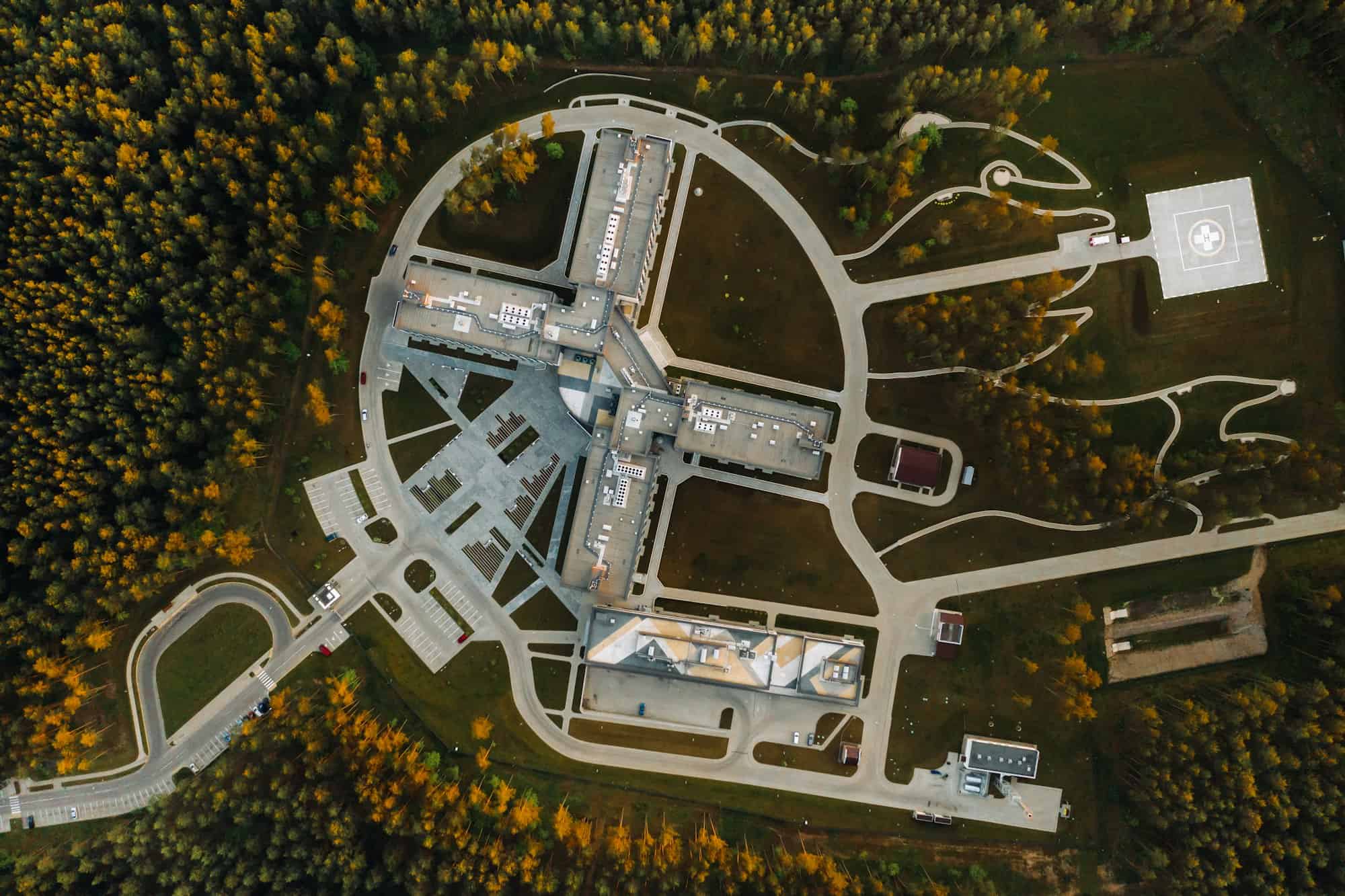 Vue du haut du centre médical de Zhdanovichi, Minsk, Vue du haut du centre médical et de l'hôpital.
